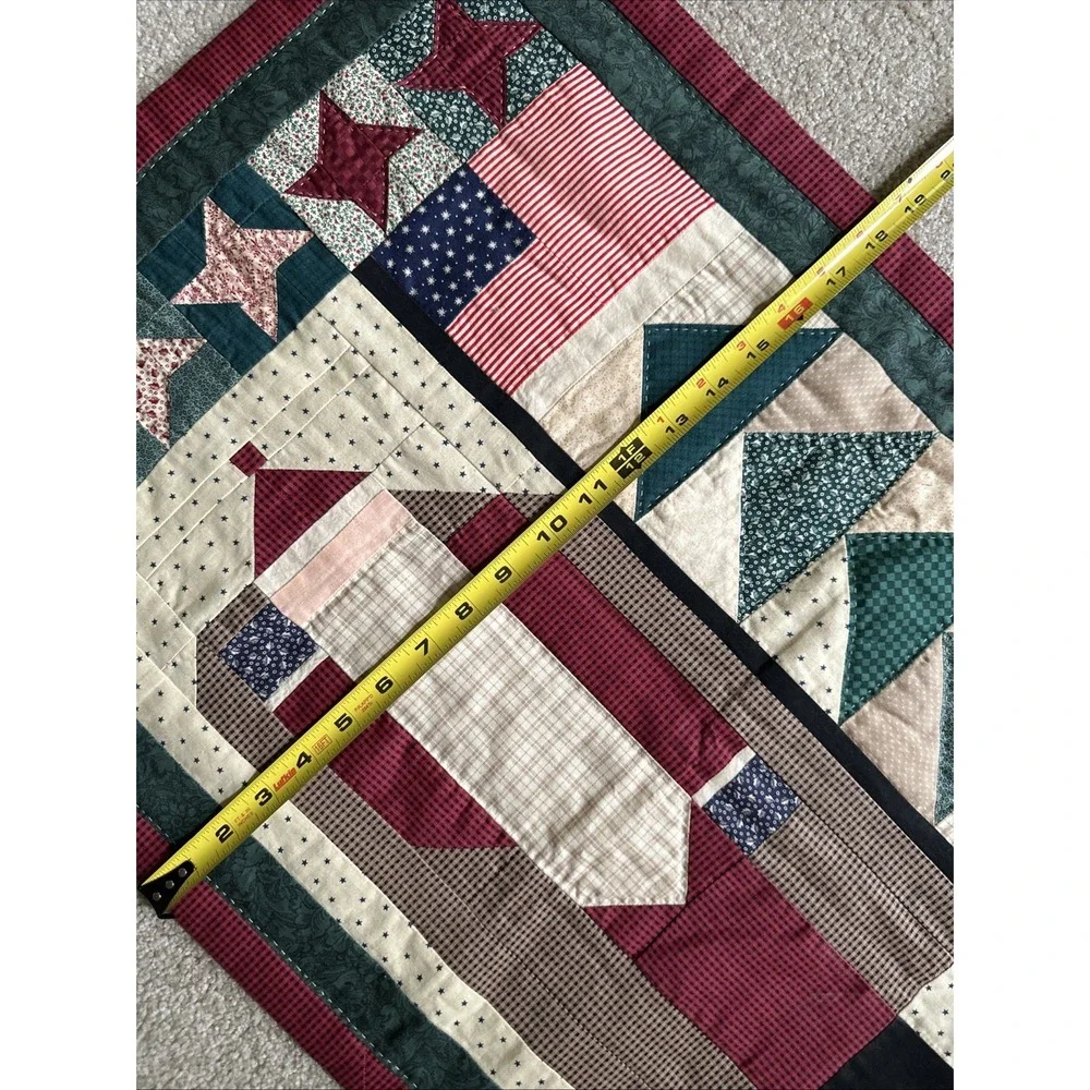 Handmade Patriotic Santa Christmas Quilt Wall Hanging Americana Country Farmhous